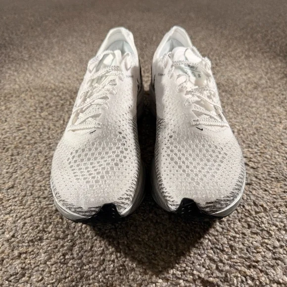 Nike ZoomX Vaporfly 3 White Particle Grey Flyknit Women's 8. Perfect condition! - Picture 3 of 9